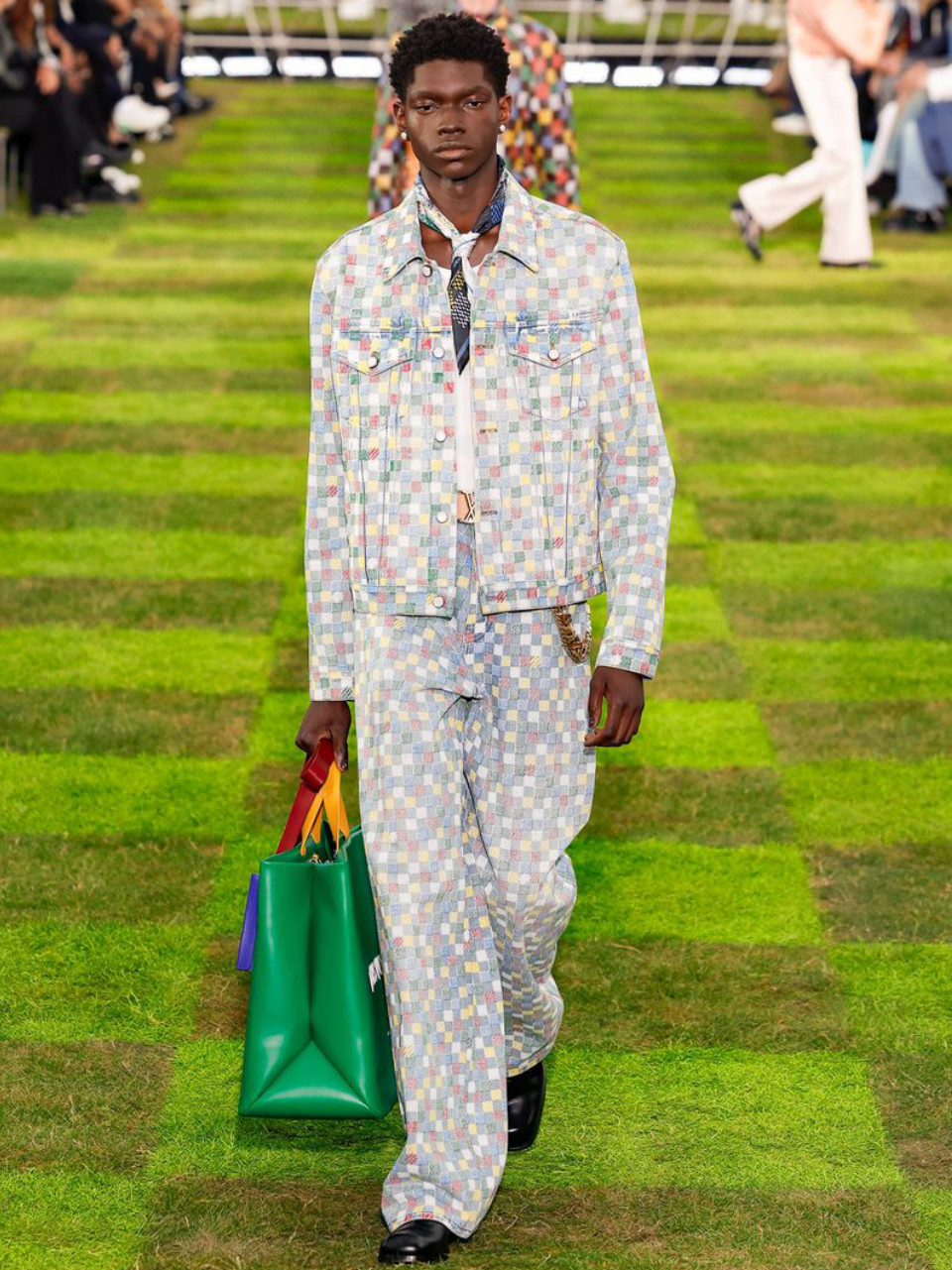 Zaquel Mendes - Image 4 Part 2