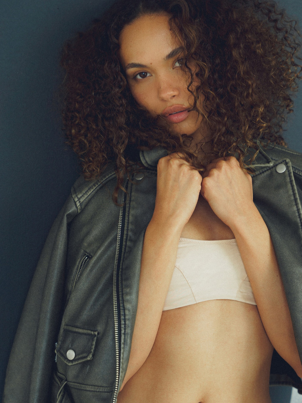 Isabella Peschardt - Image 3 Part 2