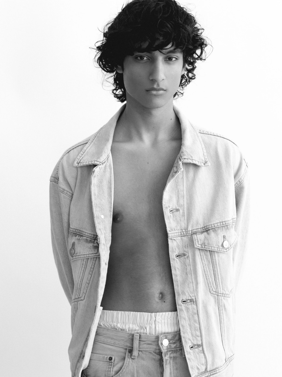 Max Everist - Image 6 Part 1
