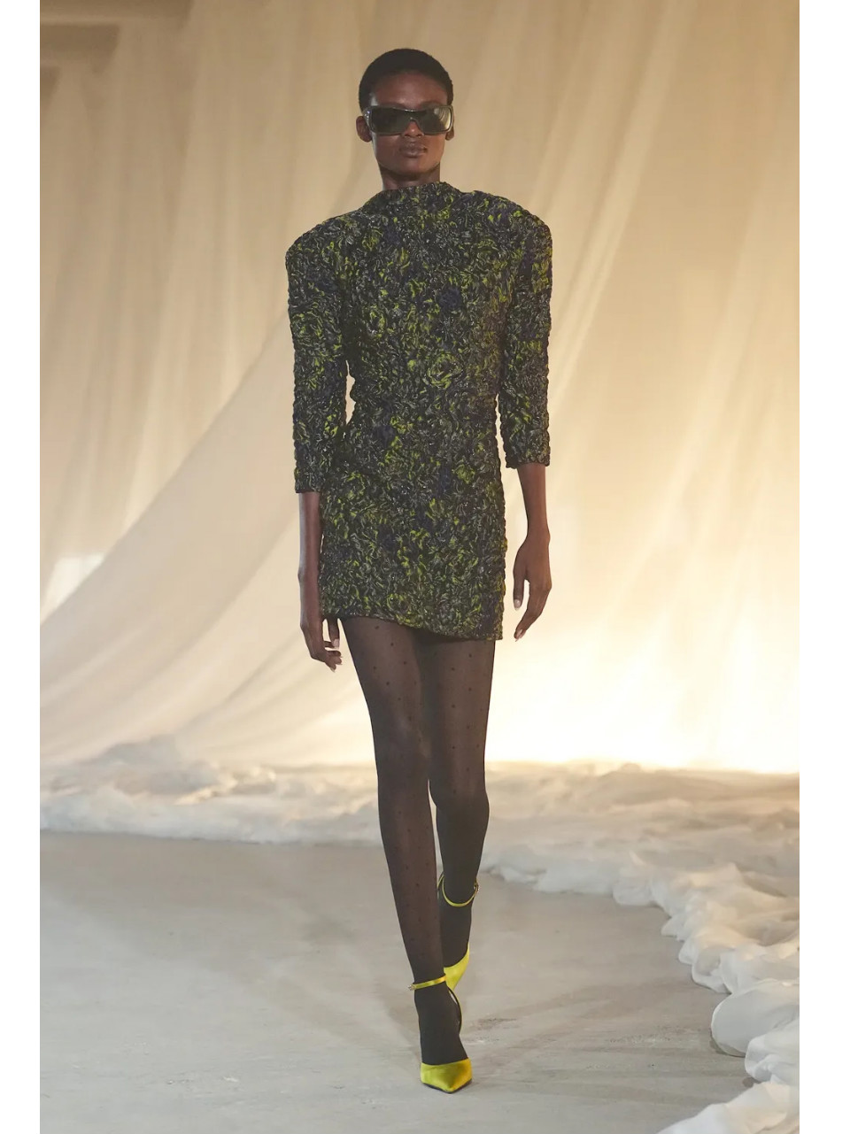 MICKLATE MACOBOLA - Image 4 Part 1