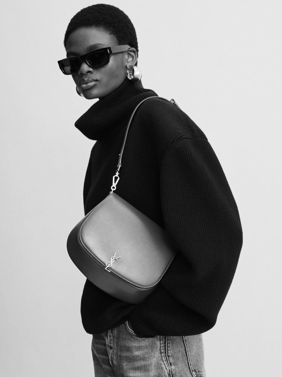 MICKLATE MACOBOLA - Image 8 Part 2