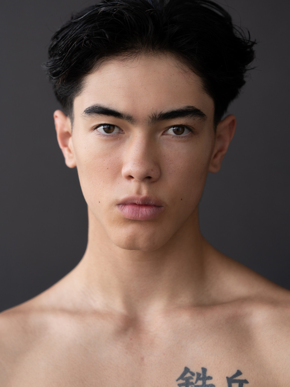 COLT MACLEAN - Image 0