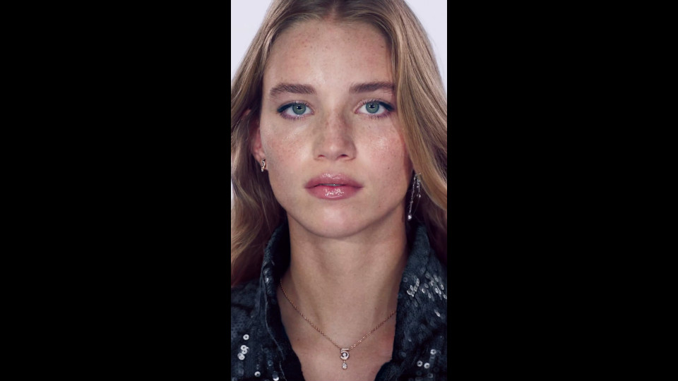 REBECCA LEIGH LONGENDYKE