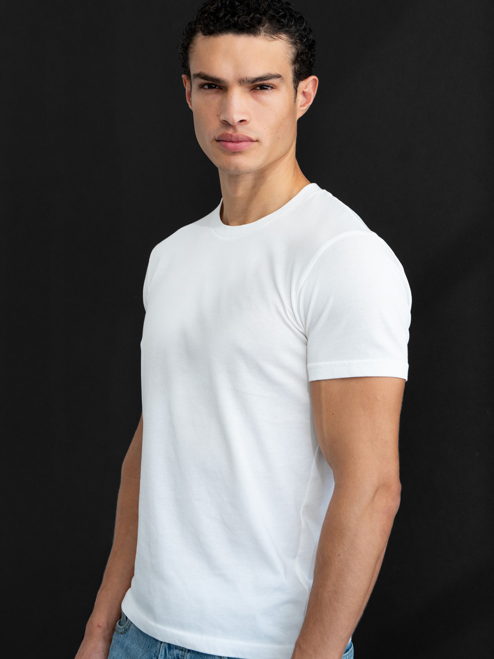 NOAH LUIS BROWN - Image 6
