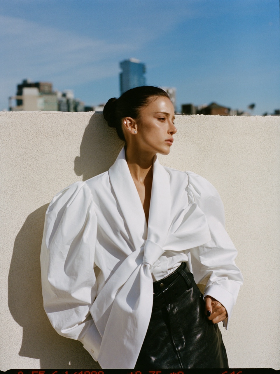 Livia Nunes - Image 4 Part 1