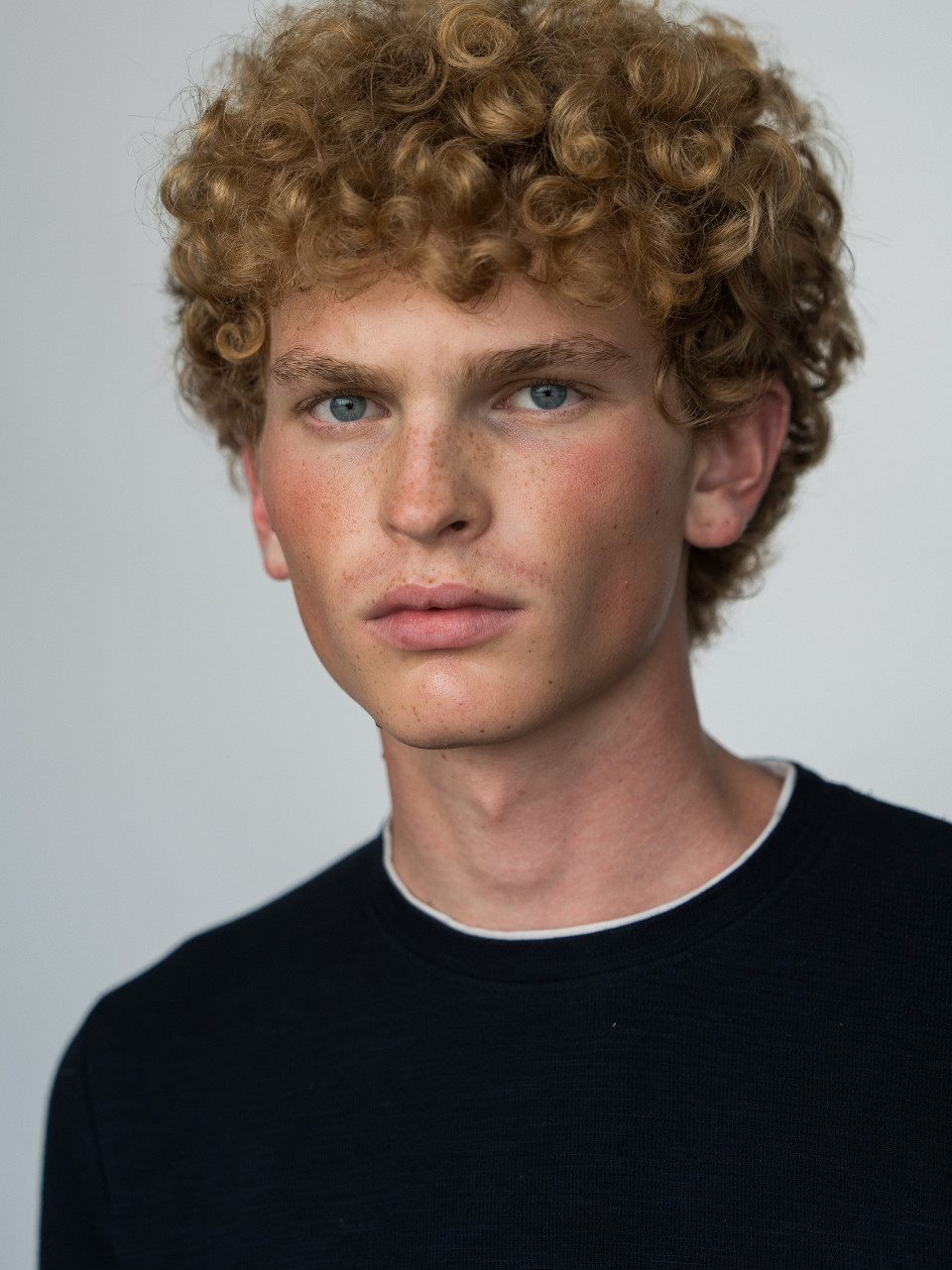 BODEE THOMAS - Image 3