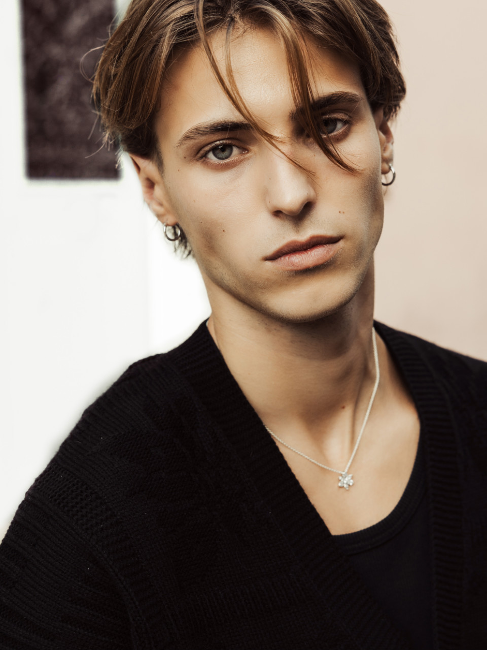 ROBIN AVIGNON - Image 0