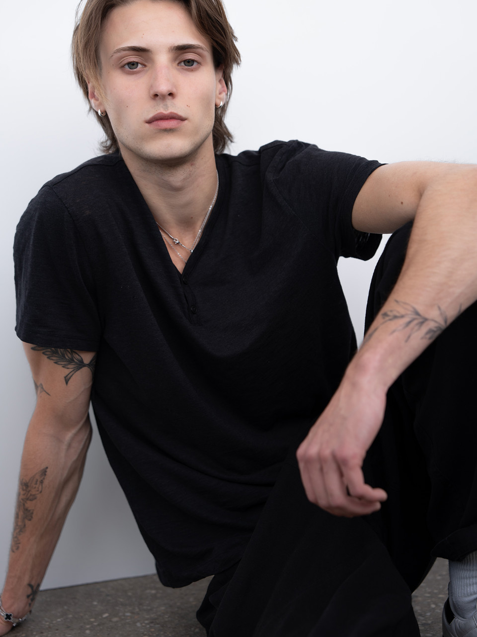 ROBIN AVIGNON - Image 4