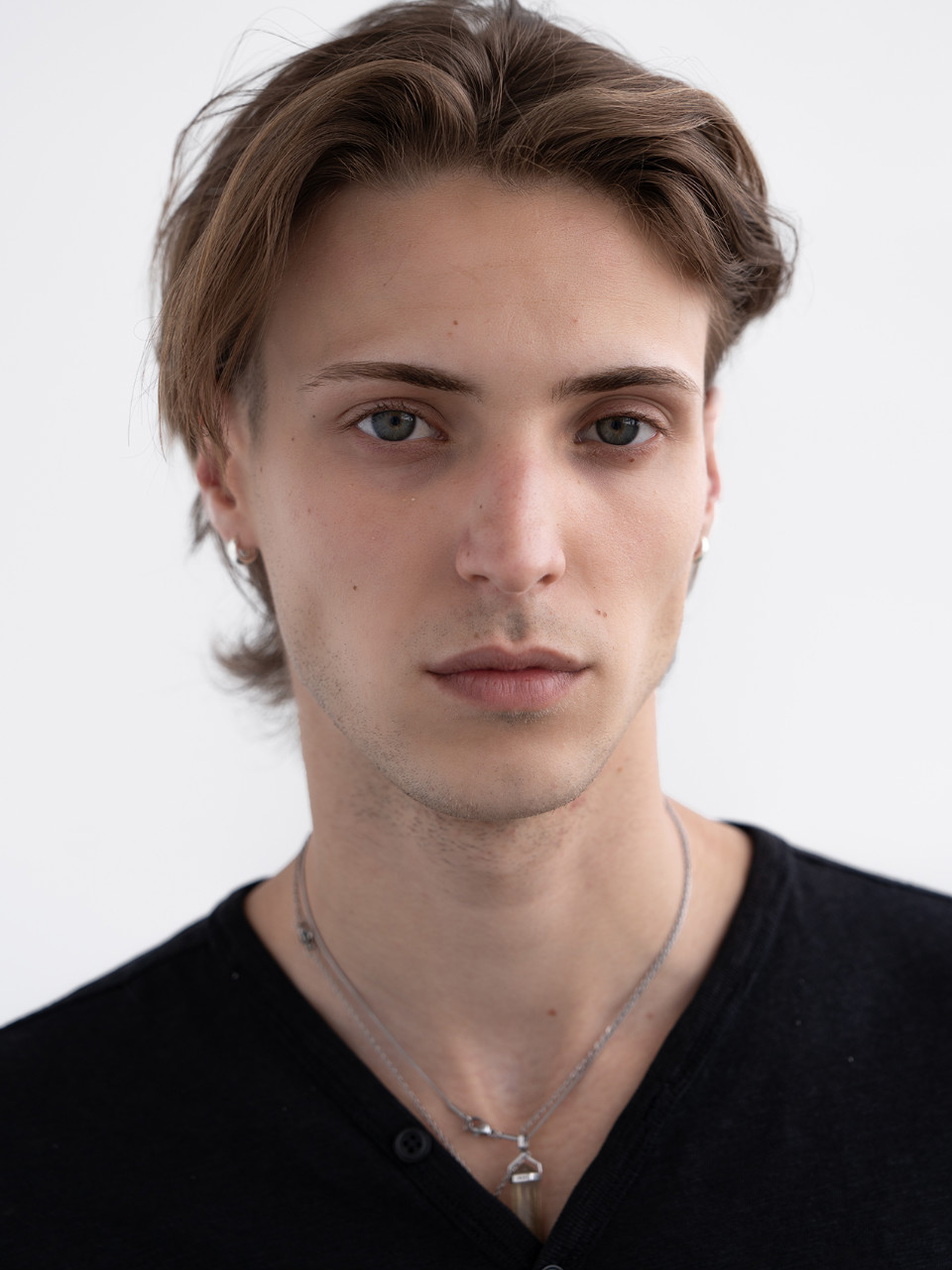 ROBIN AVIGNON - Image 0