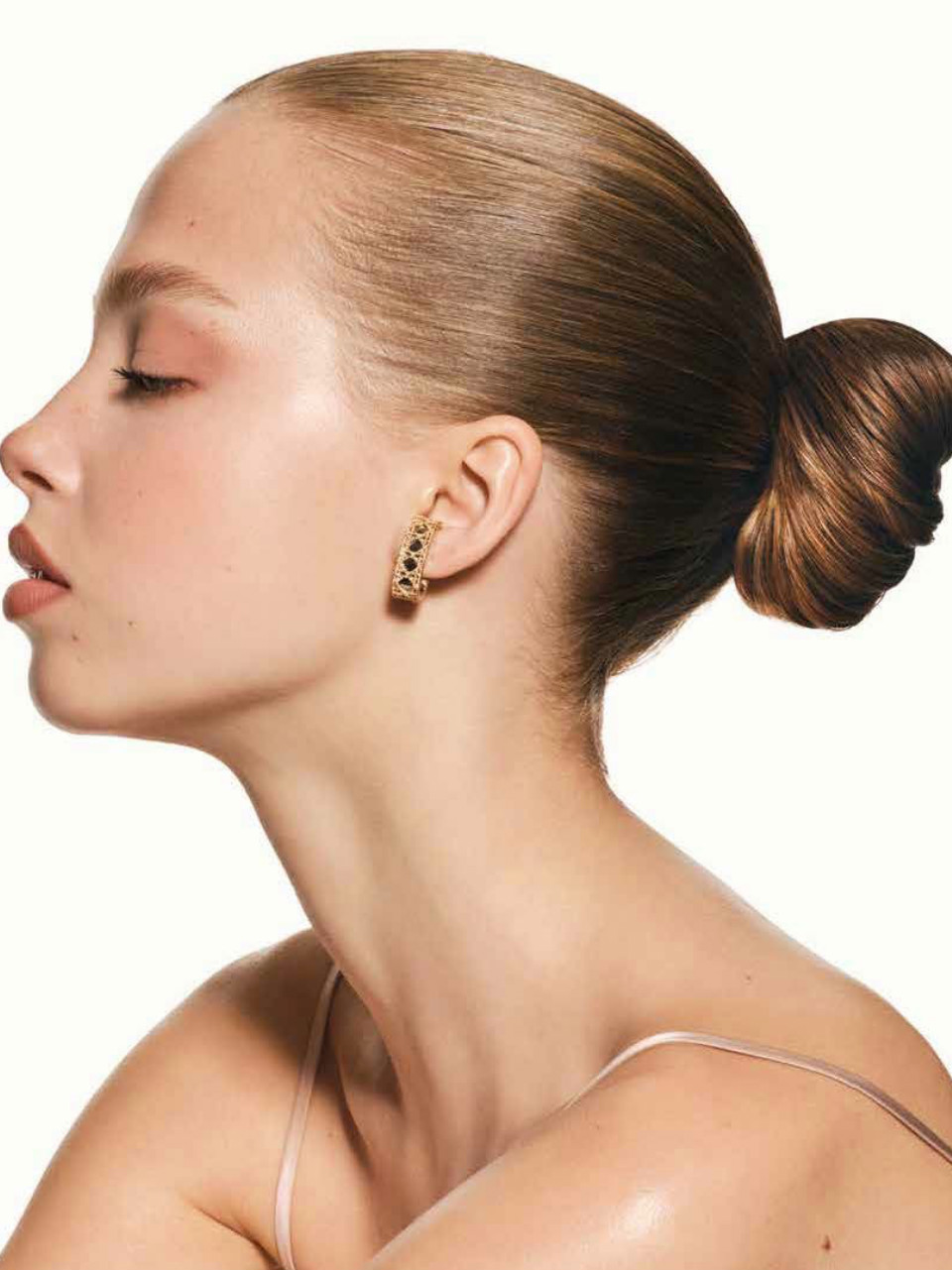 MIRTE ROOZE - Image 17 Part 1